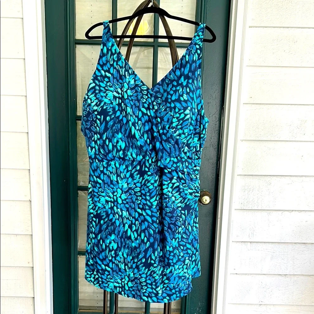 Elegant Blue Patterned One-Piece Swimsuit size 28W